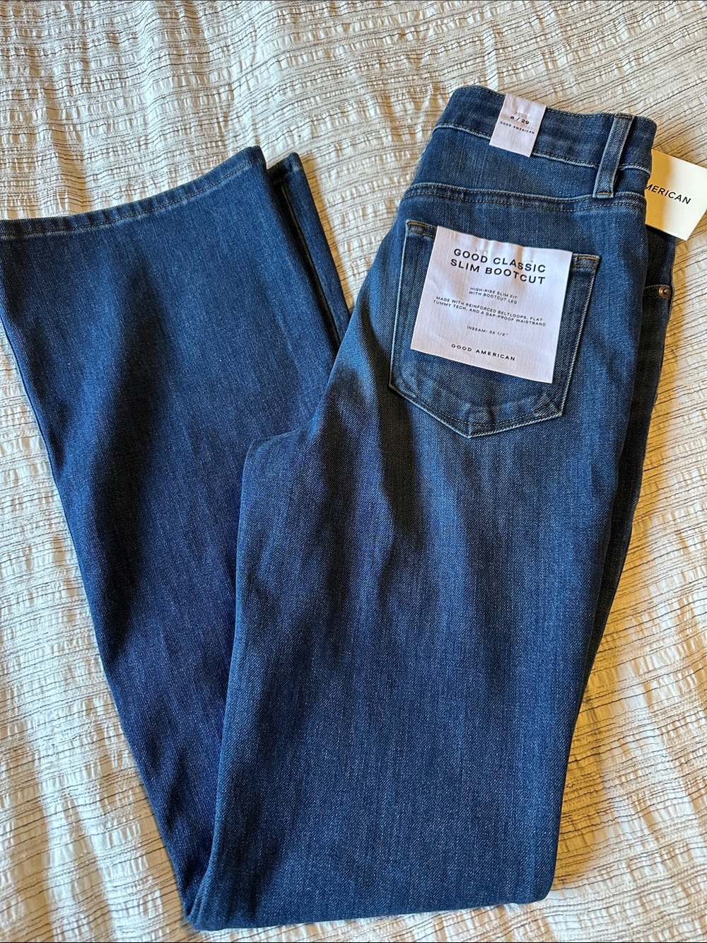 Good American Classic Slim Bootcut